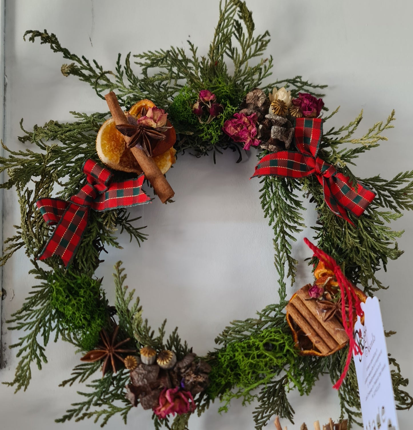Christmas Wreath 20cm diameter