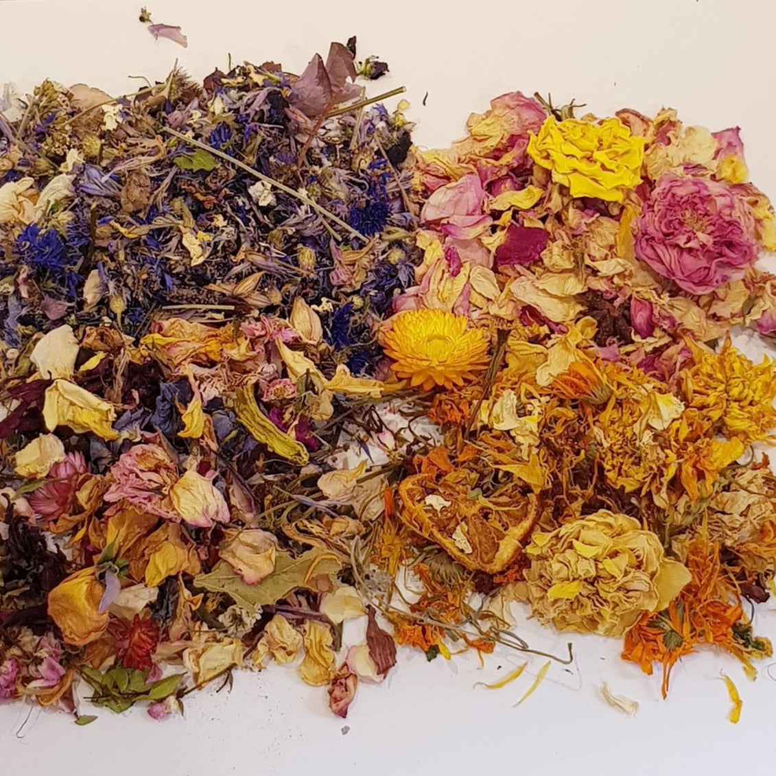 SALE price Botanical Potpourri Mix (fruitful and natural materials and fragrance)